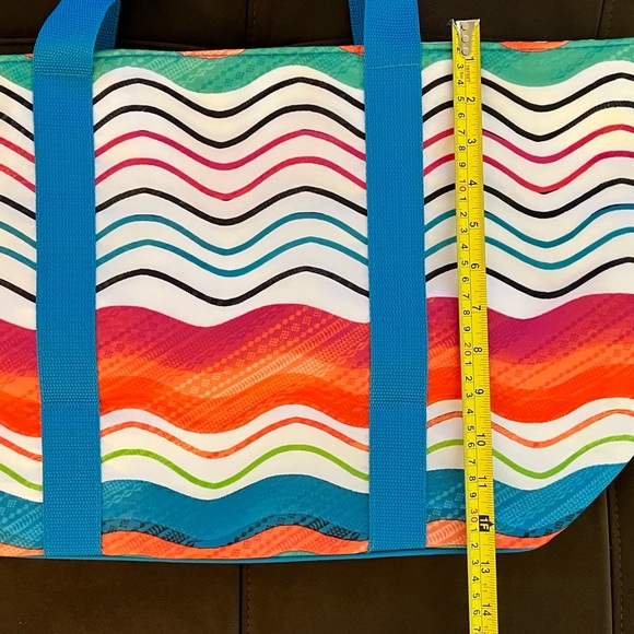 CHICOS Big bag-tote Multicolor- Travel bag NWOT - Picture 7 of 8